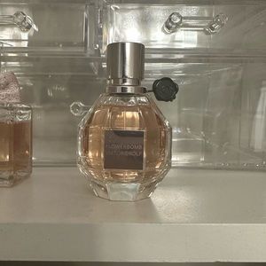 Viktor & Rolf Flowerbomb Perfume